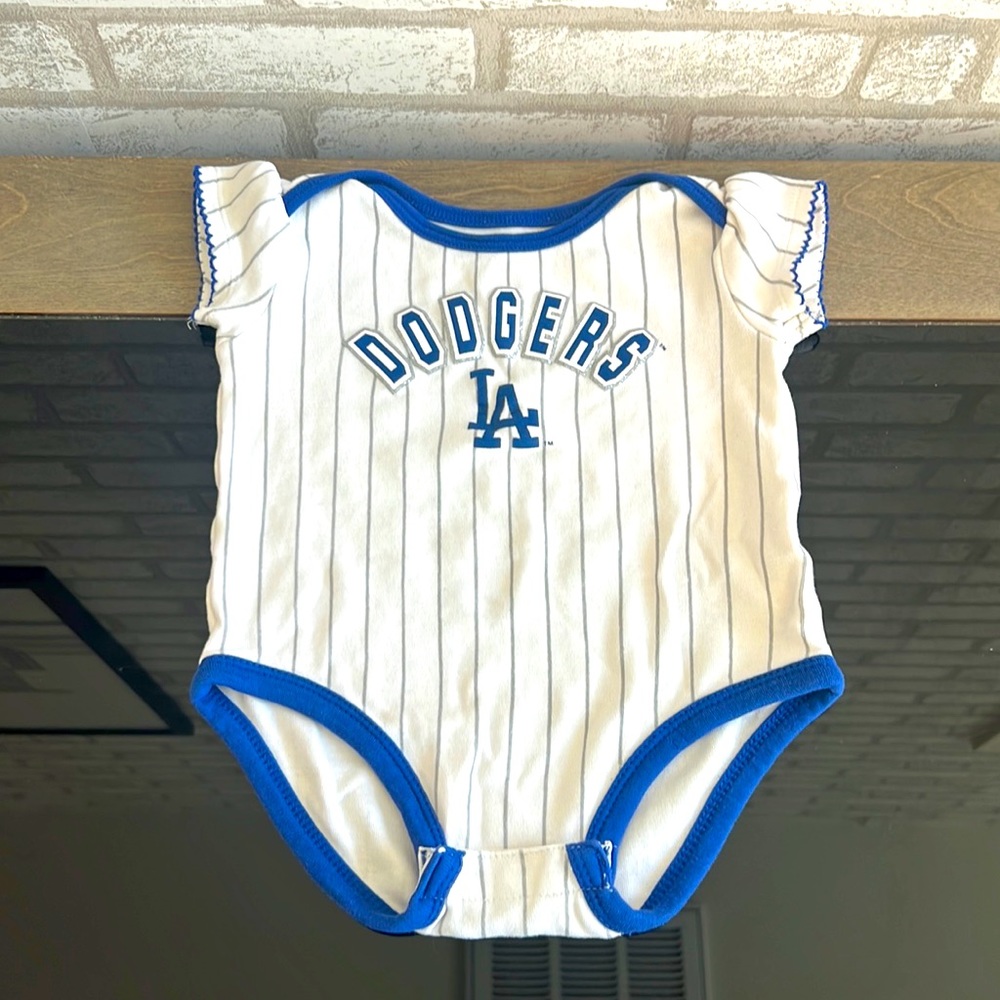 MLB Dodger Onesie with puff sleeves